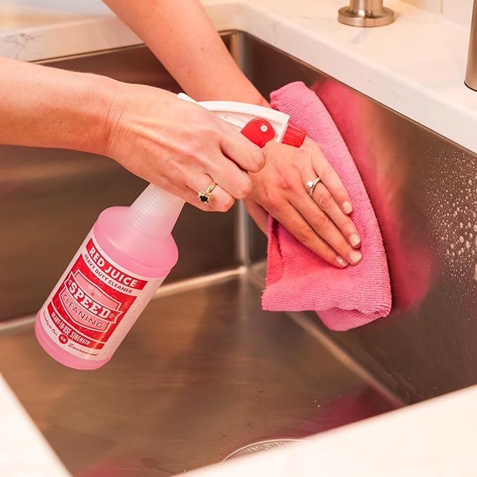 Speed Cleaning Red Juice All-Purpose, Heavy Duty Cleaner & Degreaser, Non-Toxic, Concentrated Formula. Comes with 16 oz. Mixing Bottle.