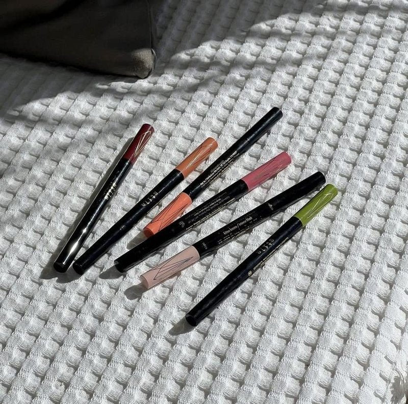 Stila Stay All Day® Dual-Ended Liquid Eye Liner - Waterproof, Long-Lasting, Precision Tip