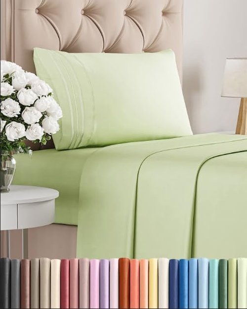 Comfy Twin Size 3-Piece Sheet Set by [Brand Name] - Breathable & Cooling Hotel Luxury Bedding - Deep Pockets, Wrinkle-Free - Light Sage Green