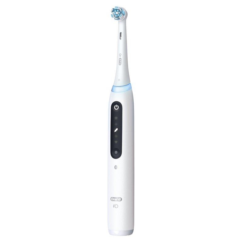 Oral-B Rechargeable Electric Toothbrush, iO5 Limited Deep Clean & Whiten, 5 Cleaning Modes, Visual Pressure Sensor to Protect Gums, Travel Case, 3 Brush Heads, White