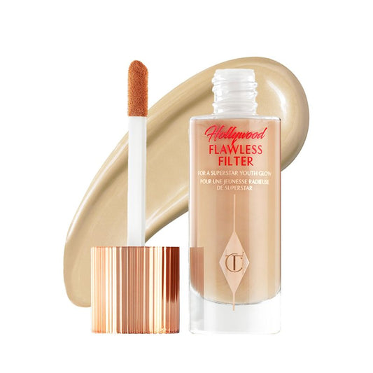 Charlotte Tilbury Hollywood Flawless Filter - Multi‑Use Makeup Primer, Complexion Booster & Illuminating Liquid Highlighter with Sheer Coverage - Smooths & Blurs Skin - 4 Medium