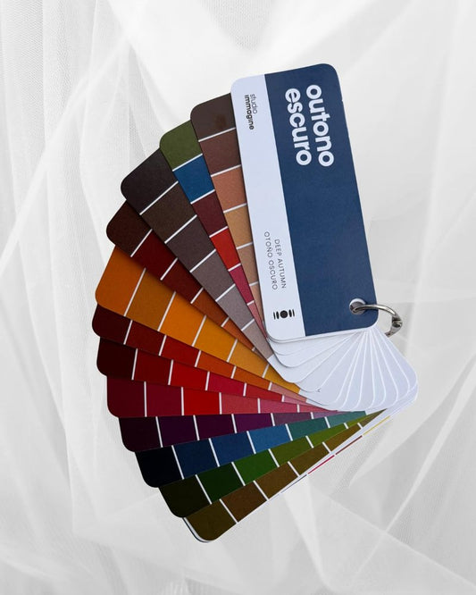 Multilingual Deep Autumn Palette Color Fan by Studio Immagine, Perfect for Smart Shopping and Outfit & Wardrobe Planning; Otono Oscuro/Outono Escuro