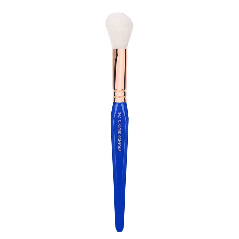 Bdellium Tools Professional Makeup Brush - Golden Triangle 942 Slanted Contour - With All Vegan and Soft Synthetic Fibers, For Adding Dimension to the Face (Blue, 1pc)