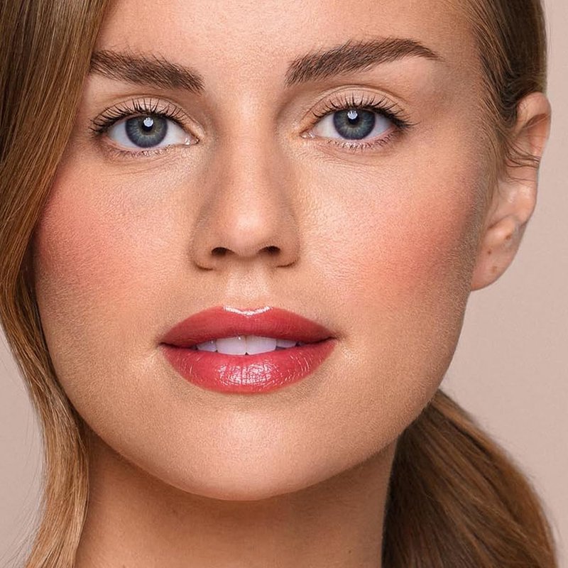 Jouer Essential Lip Enhancer Shine Balm - Enhancing Tinted Lip Balm - Moisturize, Plump, & Nourishing Lip Care - Jojoba Seed Oil and Maxi Lip Formula for Moisturizing and Fullness, Dahlia