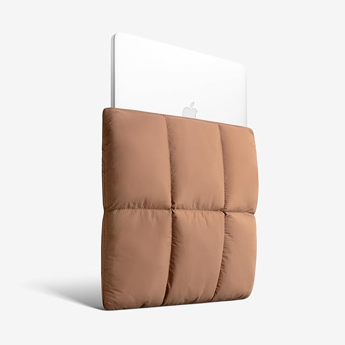 Comfyable Puffy Laptop Sleeve 15 16 Inch, Quilted Puffer Laptop Carrying Case for Women, Pillow Pouch Compatible for MacBook Air M5 & MacBook Pro M5 Pro/Max 2026, Brown