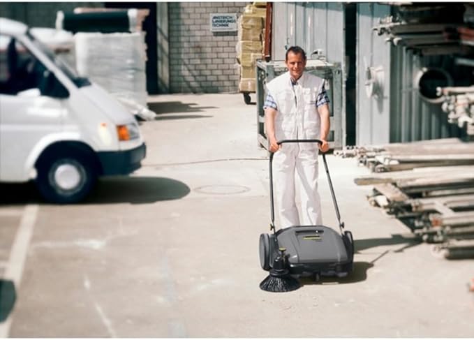 KÃ¤rcher Pro Walk Behind Outdoor Push Sweeper, KM 70/20 C, 1 Bristle Brush - 28" Working Width, 12 Gallon, Heavy Duty Broom - for Commercial Use in Warehouses, Workshops, and More