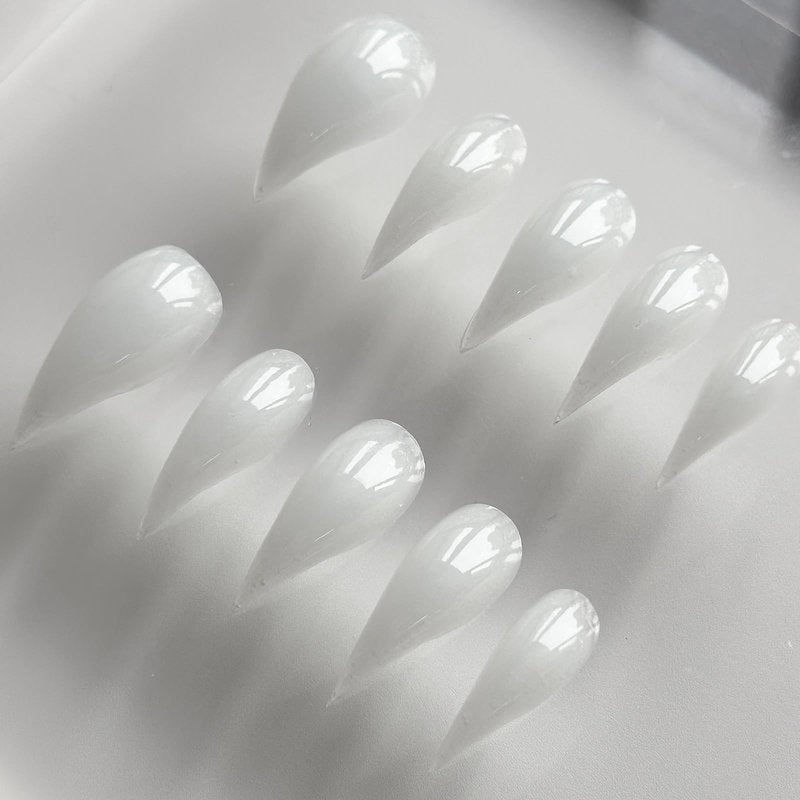 Luxury Press on Nails Medium Curved Stiletto Handmade Eagle Claw Unique Reusable ABS Material Fake Nails Dragon Claw False Nails with Designs Cat Claw Glossy Glue on Nail Thick Acrylic Nail(S)