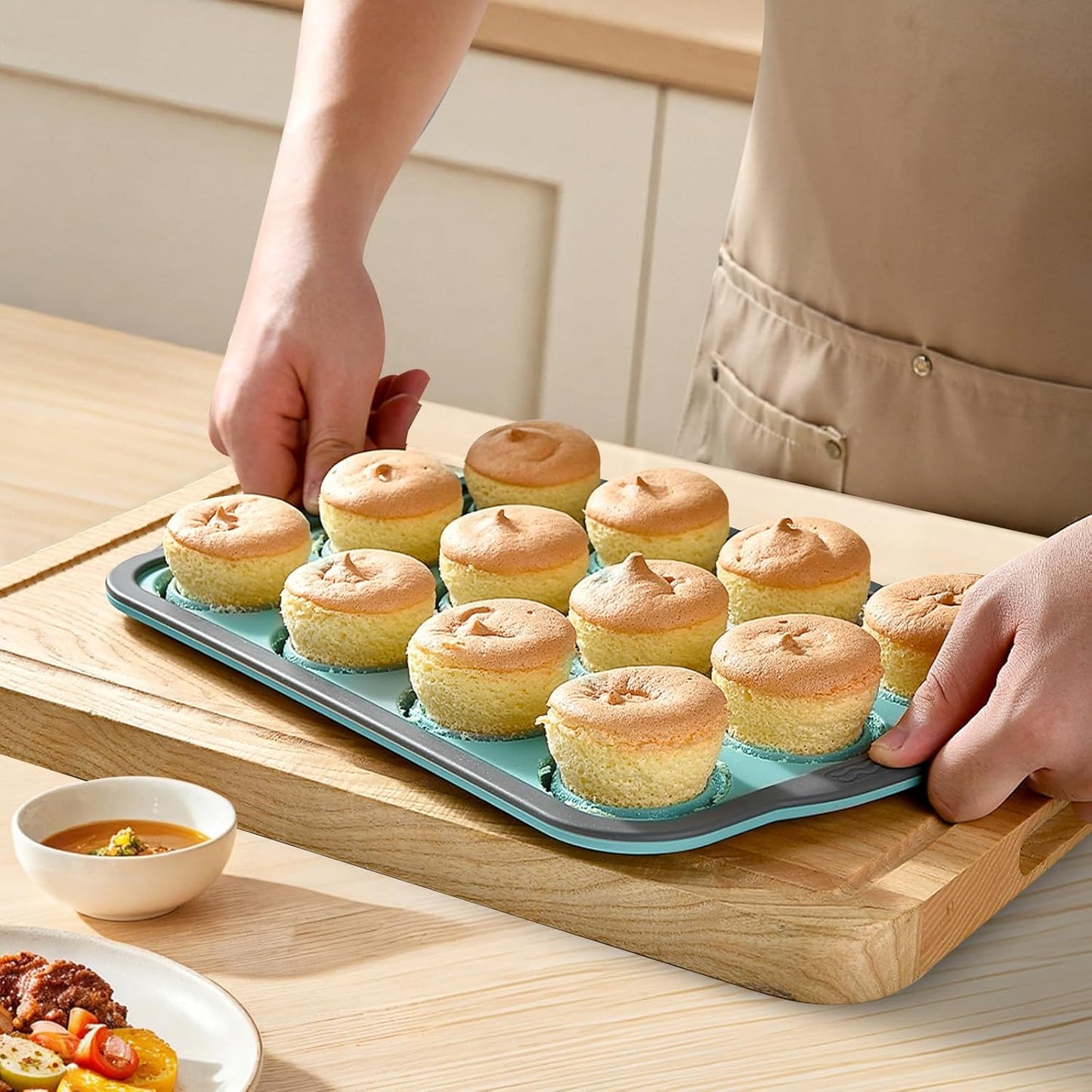 Skiennix Silicone Muffin Pan - 6 Cup Nonstick Baking Molds | BPA-Free & Easy Release, Dishwasher Safe