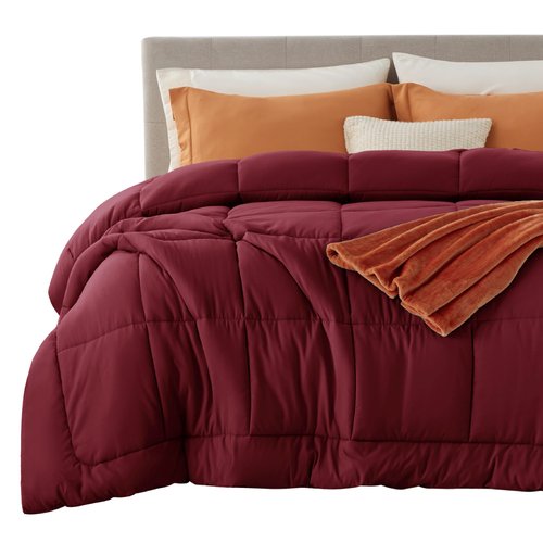 Bedsure Comforter Duvet Insert - Quilted Comforters King Size, All Season Duvet, GentleSoft Down Alternative Bedding Blanket, with 8 Tabs, Gifts for Women/Men, Red, King 90 x 102 Inches