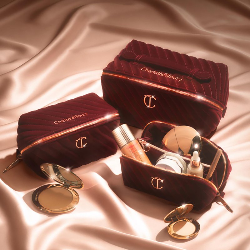 Charlotte Tilbury Mini Travel Makeup Bag of My Dreams - Quilted Velvet Skincare, Fragrance & Cosmetic Organizer with 2 Compartments & Zip Pocket - Iconic Night Crimson Toiletry Bag