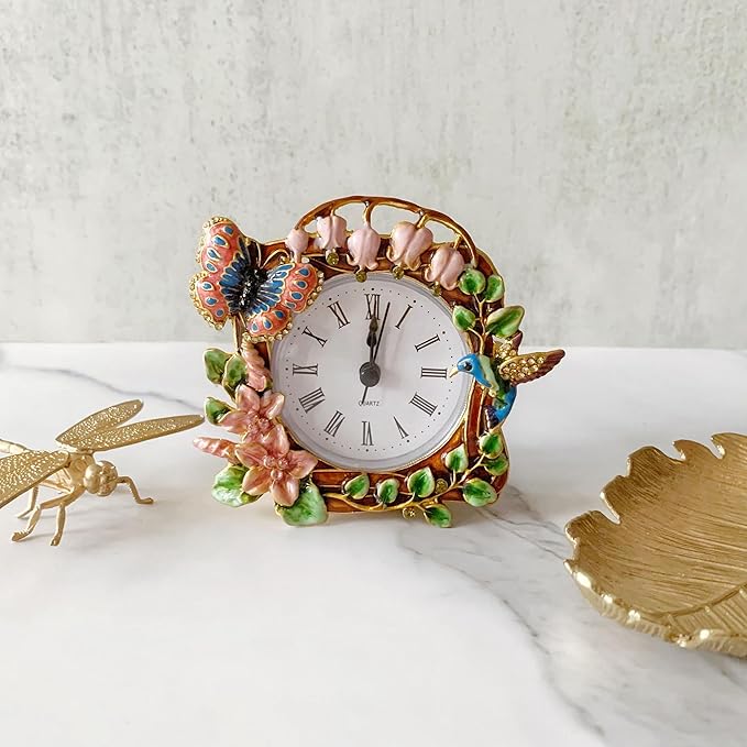 Pewery Decorative Mini Table Clock, Vintage Metal Silent Analog Quartz Battery Operated Table Top Clock for Living Room Decor Shelf