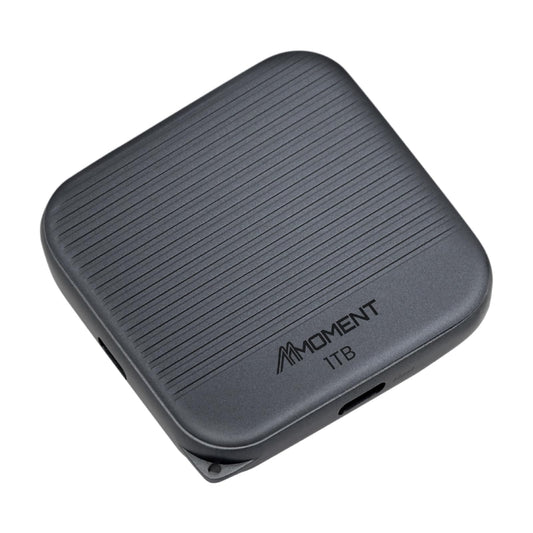 MMOMENT 1TB Magnetic External Portable SSD – 950MB/s Read – for ProRes 4K – Phone SSD Compatible with MagSafe, USB-C, USB-A, iPhone 15/16, Mac, PC (MU P100)