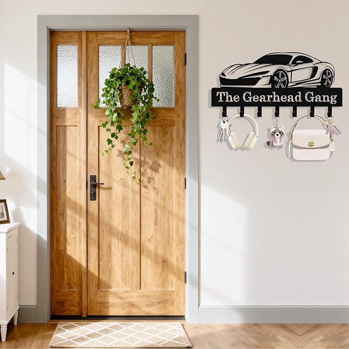 Syneiro Personalized Car Key Holder Wall Mount, Custom Metal Key Rack Key Holder with Name, Deer Cabin Wall Keys Hanger with Hooks for Entryway, Front Door, Hallway, Kitchen, Living Room