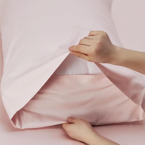 Bedsure Cooling Bed Sheets - Rayon from Bamboo, Breathable & Soft, Deep Pocket Up to 16 Inches, Pink