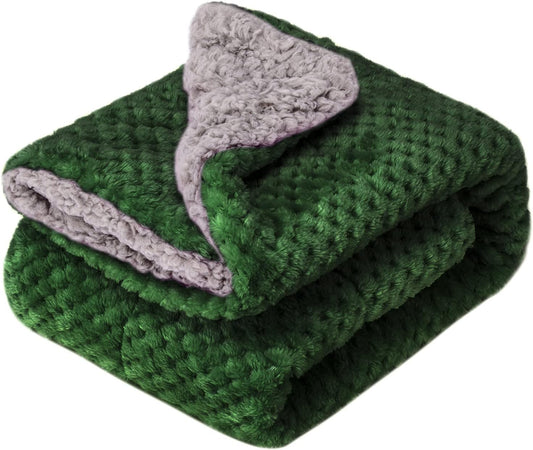 Skiennix Fuzzy Baby Blanket - Soft Coral Fleece for Infants | Cozy 32" x 40" Crib & Stroller Blanket