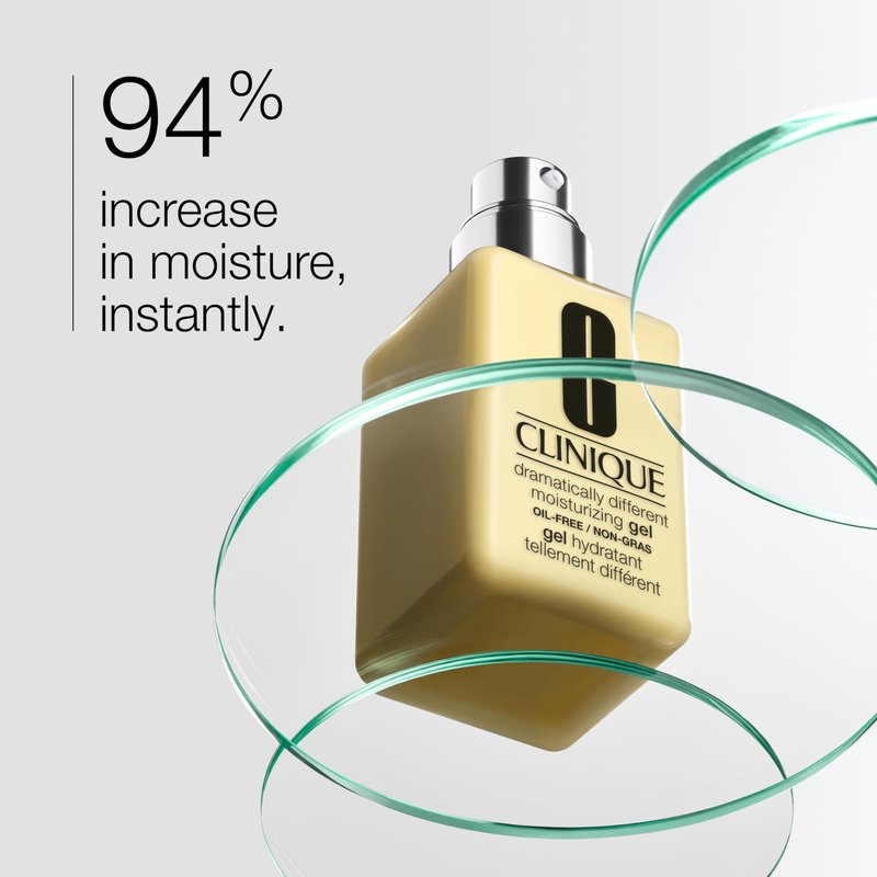 Clinique Dramatically Different Moisturizing Gel | Oil-Free Face Moisturizer For Combination Oily to Oily Skin Types | Step 1 in 3-Step Skin Care Routine, 6.7 Fl Oz