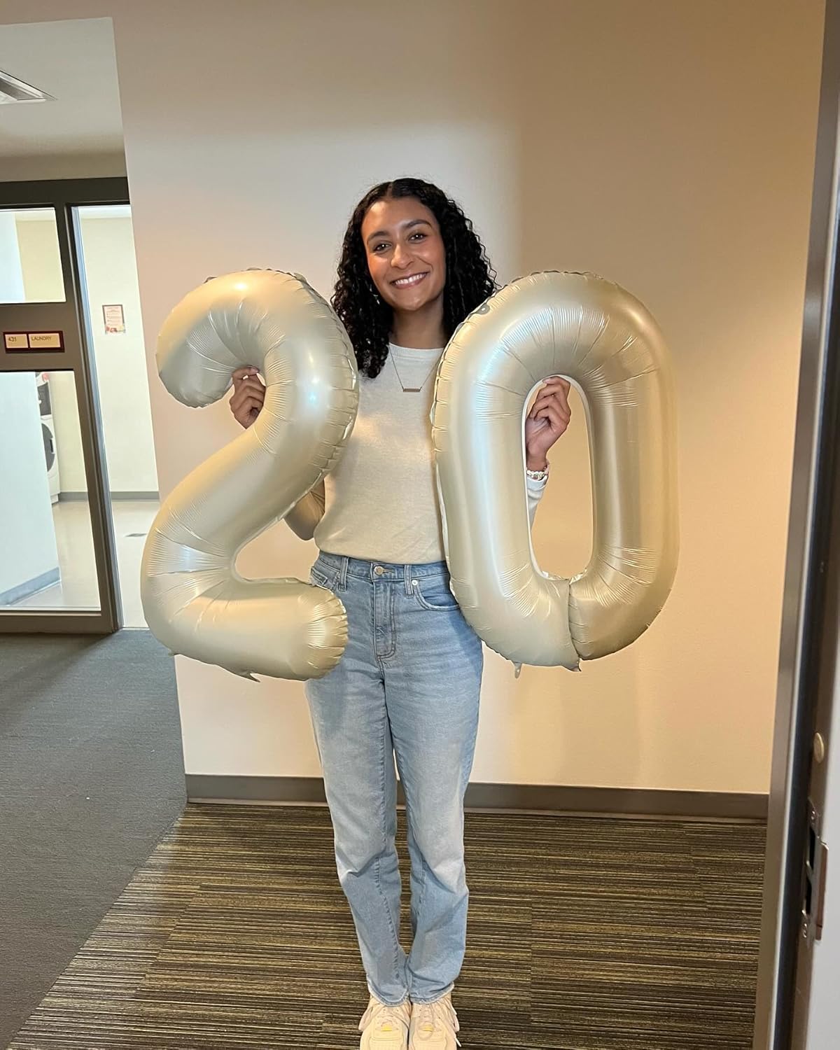 Regine Switzerland Cream Number Balloon - 40 Inch Celebration Decor for Birthdays | Elegant 0 Design