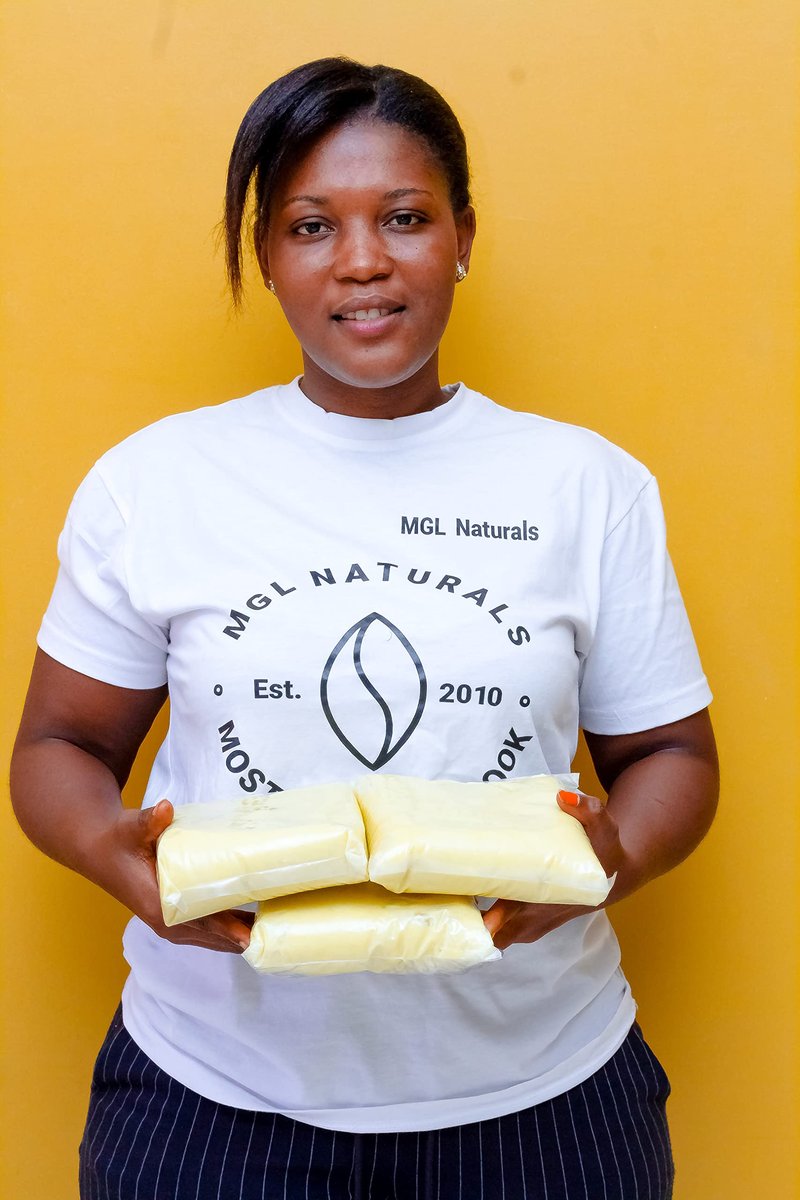 MGL Naturals Raw African Shea Butter Ivory 2.2 lb, 100% Pure, and Unrefined. Nourish and moisturize hair and skin. Use alone or DIY recipes. From Ghana, West Africa. (2.2 lb | 1 kg | 35.3 oz)