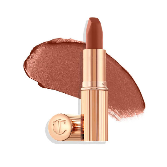 Charlotte Tilbury Matte Revolution Lipstick - Long Lasting, Matte Lipstick, Giftable Beauty Essential with Buildable Color & Lip-Loving Ingredients - Creamy, Easy to Blend Formula - Super Fabulous