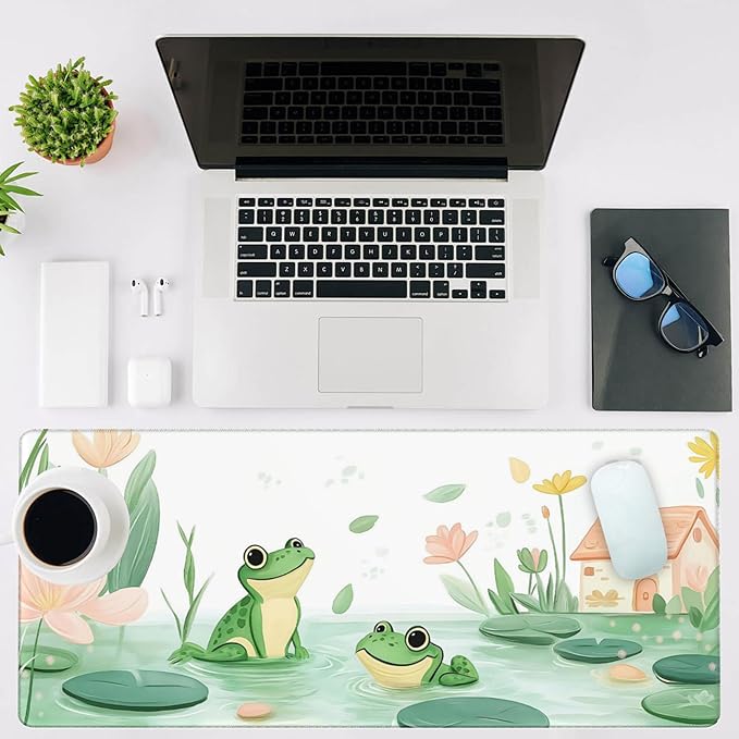 NIYLYNSYN Mouse Pad Large Cute and Whimsical Frogs Non-Slip Gaming Desk Mat with Stitched Edge Laptop Keyboard Desk Pad for Work Home Gaming (35.4 x 15.7 Inches)