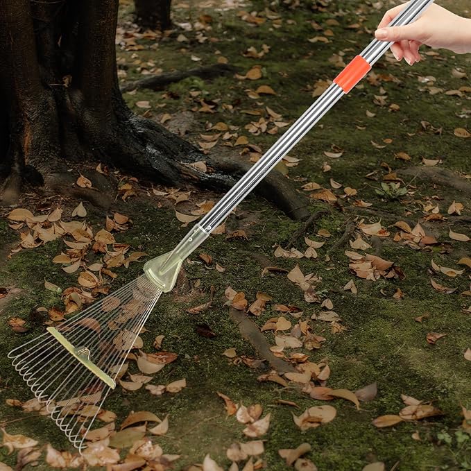 Homoyoyo 18-Tooth Retractable Garden Rake with Stainless Steel Handle, Adjustable Lawn Tool for Leaf Removal and Yard Cleaning, Compact Metal Rake Suitable for Gardening and Lawn Care