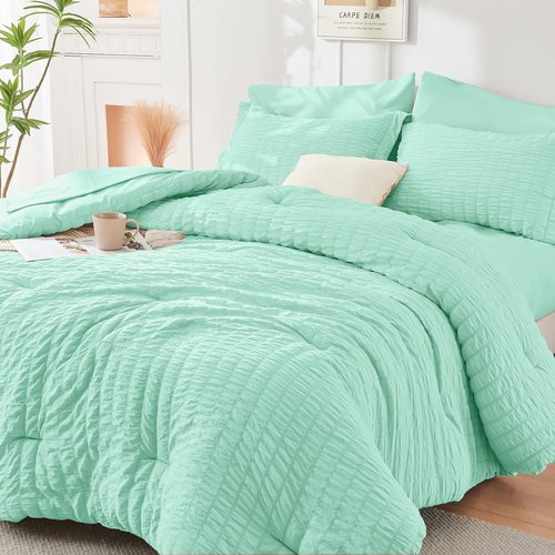 HYMOKEGE Mint Green Queen Comforter Set Seersucker 7 Pieces, All Season Luxury Bed in a Bag Queen for Bedroom, Bedding Set with Comforter, Sheets, Pillowcases & Shams