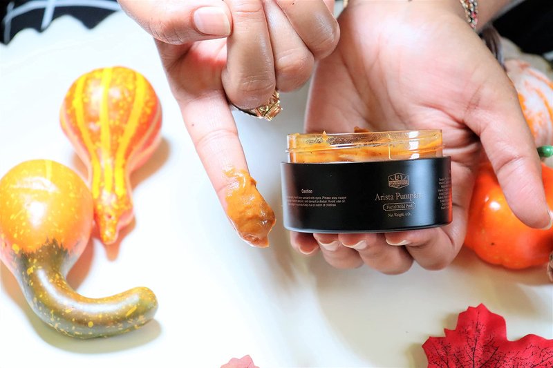 L&I Apothecary 4 fl. Oz. Arista Pumpkin Enzyme Mask - Exfoliating mask for Uneven tone, Fine lines and Dullness. Clarifying mask.