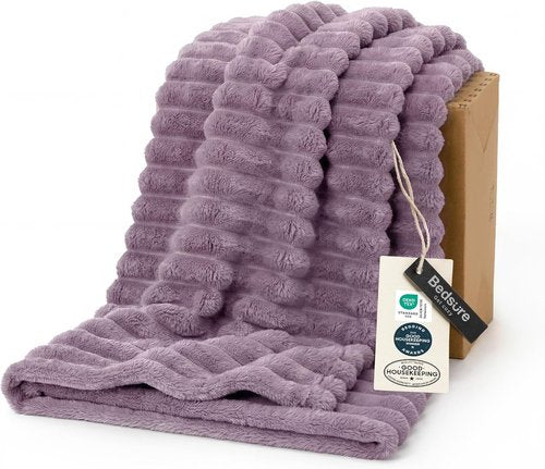 Bedsure GentleSoft Fleece Blanket - Super Soft Light Purple Cozy Throw for Couch | 60x80 Inches