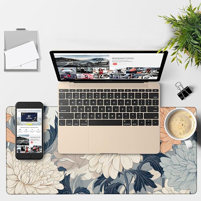 NITAHHHY Beautiful Chrysanthemum Gaming Mouse Pad 3mm Thick Stitched Edge Waterproof Non-slip Large Computer Keyboard Mouse Mat,Suitable for Office Entertainment Decorative Desk Pad 35.4 x 15.7 Inches