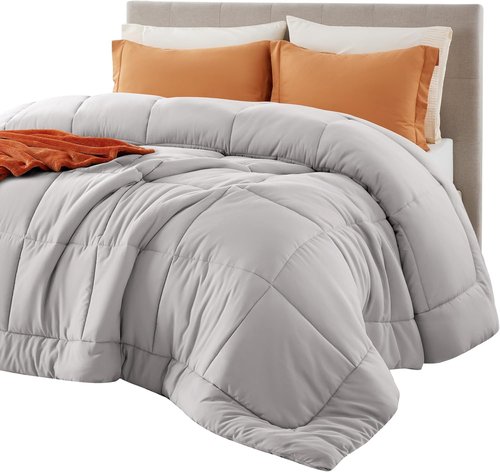 Bedsure Comforter Duvet Insert - All-Season Quilted Queen Size Bedding, GentleSoft Down Alternative, Light Grey 88 x 88 Inches