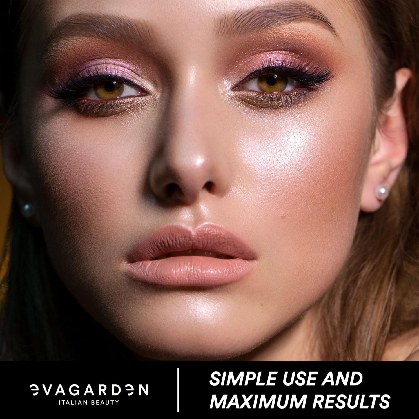 EVAGARDEN Luxury Compact Powder - Soft and Luxurious Texture Melts on Your Skin for Smooth Finish - Long-Lasting Flawless Appearance - Helps Minimize Small Wrinkles - 890 Bisquit - 0.35 oz