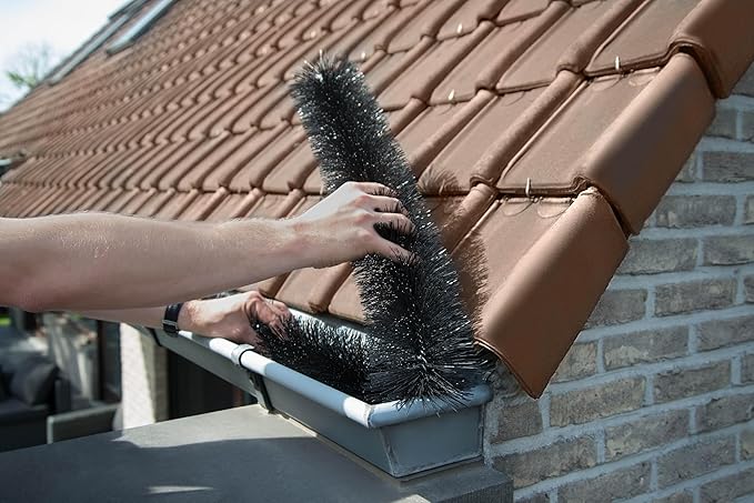 Gutter Brush Guard, Prevents Clogs, Filters Leaves, for 5 Inch Gutters (4.25 Inch - 80 Ft.)