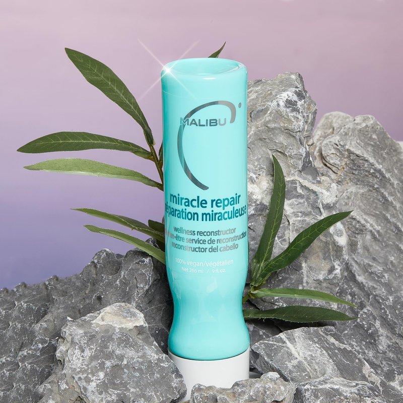 Malibu C Miracle Repair Hair Reconstructor - Nourishing Treatment for Weak, Damaged Strands - Flax Protein & Vitamin B5 for Moisture (9 oz)