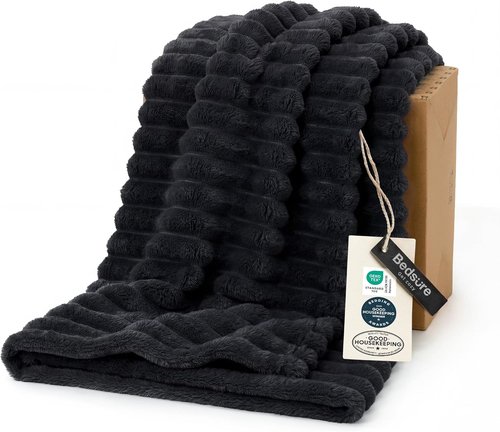 Bedsure GentleSoft Black Throw Blanket - Cozy Fleece Blanket for Couch, Perfect Gift for Men, 50x60 Inches