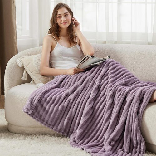 Bedsure GentleSoft Fleece Blanket - Super Soft Light Purple Cozy Throw for Couch | 60x80 Inches