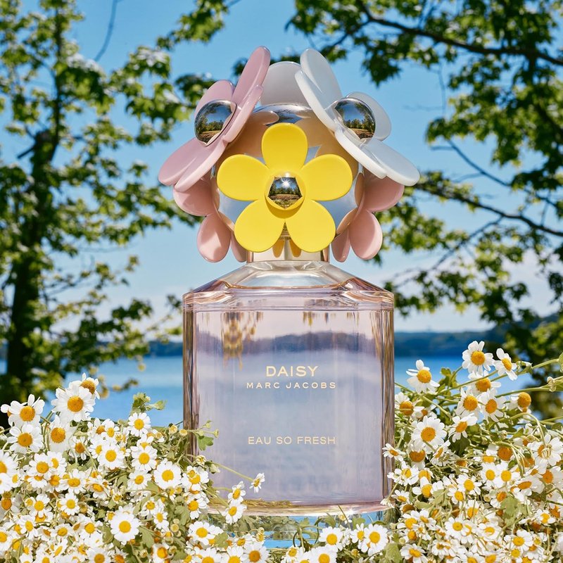 Marc Jacobs Daisy Eau So Fresh Perfume - Floral Fragrance with Raspberry, Wild Rose & Grapefruit | 3.4 oz